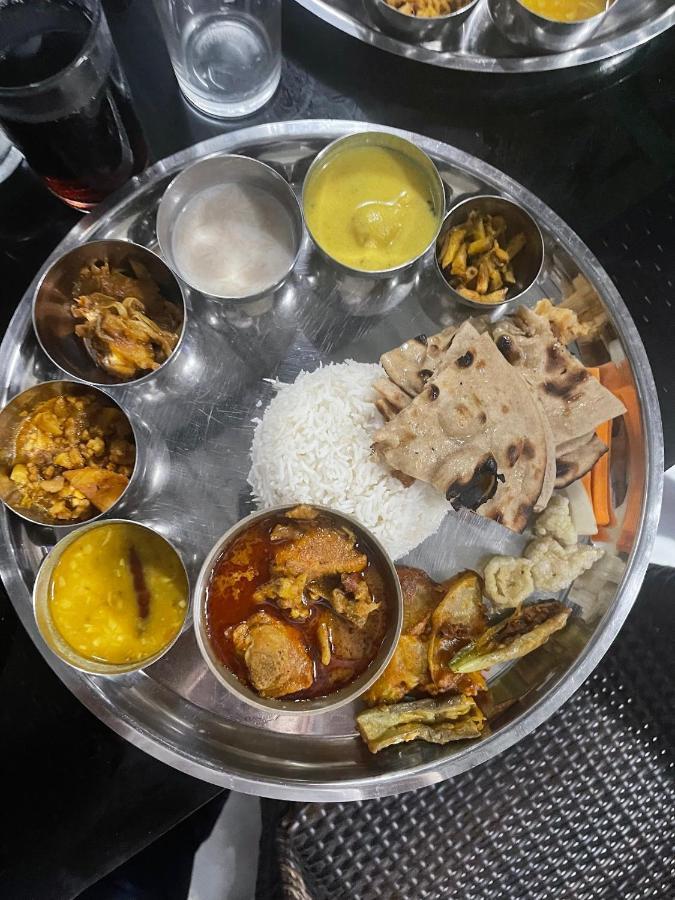 Mithila Thali By Chef Santosh Shah Hotell Janakpur Eksteriør bilde